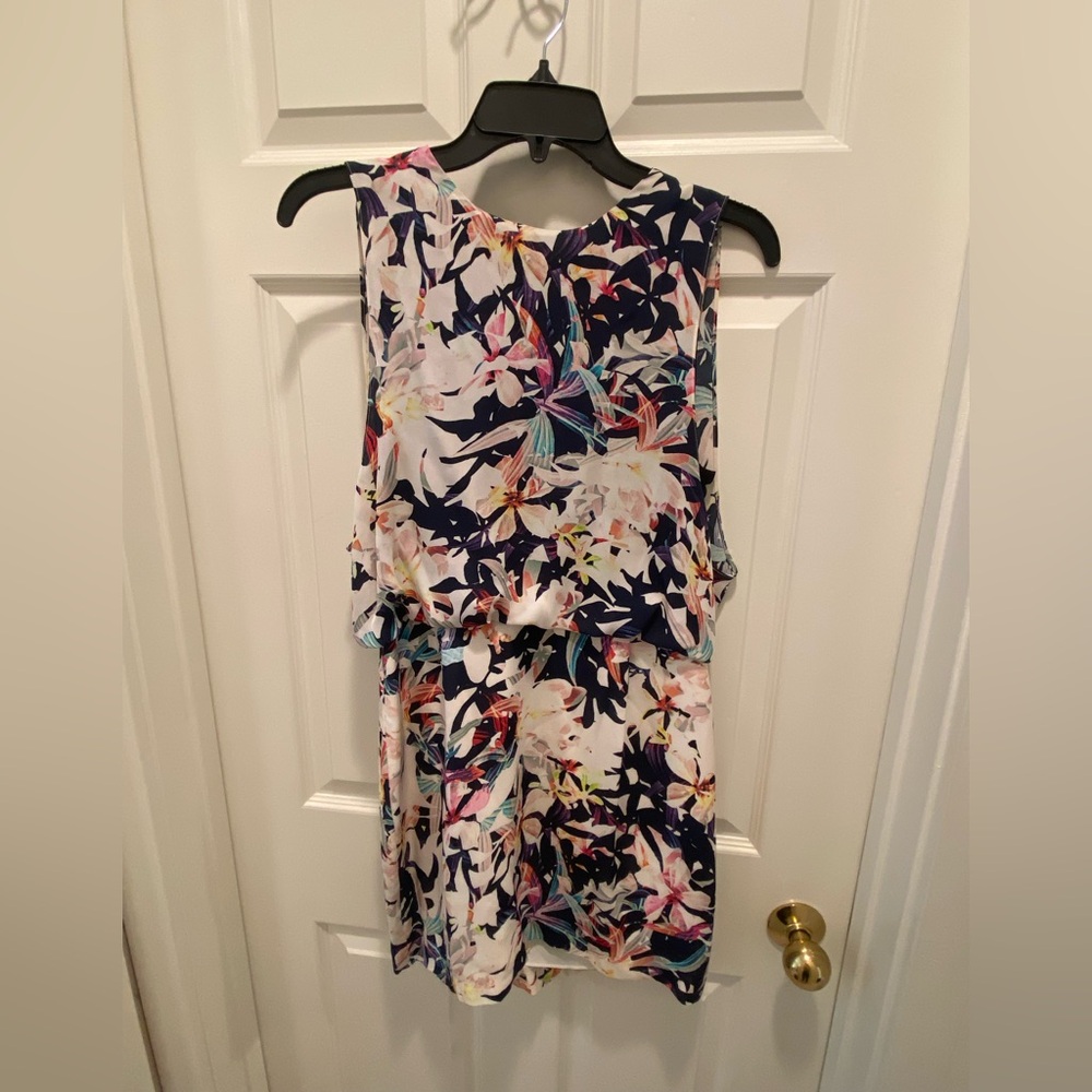 Floral Sleeveless Dress with cute mesh cut out